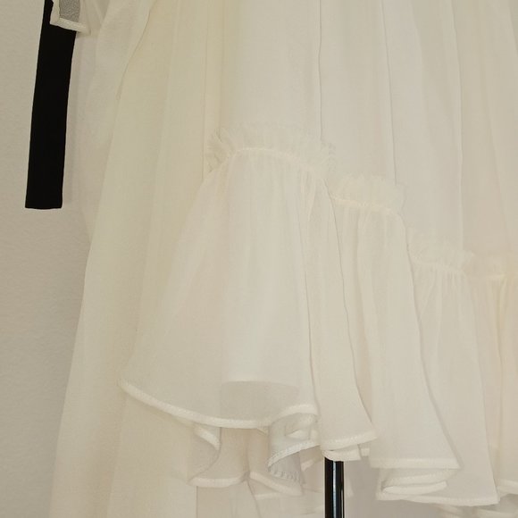 5 a 7 cinq a sept 100% Silk Amina Blouse - Picture 6 of 9